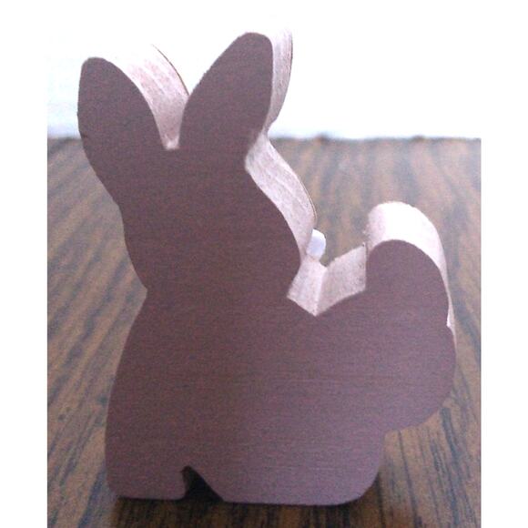 Small Vintage Wooden Pink 2 Inch Painted Bunny Rabbit Figurine - Picture 2 of 3